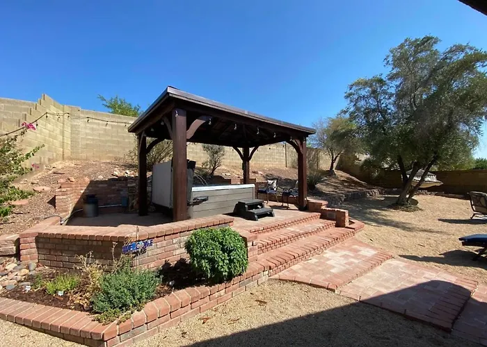 Zen Den Hot Tub Misters Hiking Bikes Park Holiday home Phoenix